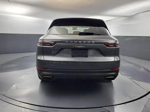 2021 Porsche Cayenne Base