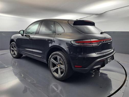 2024 Porsche Macan