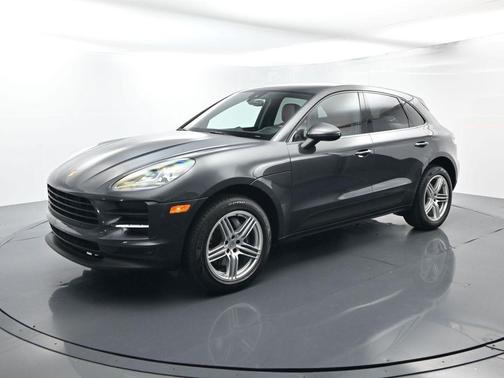 2021 Porsche Macan Base
