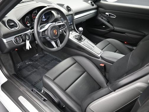 2018 Porsche 718 Cayman Base