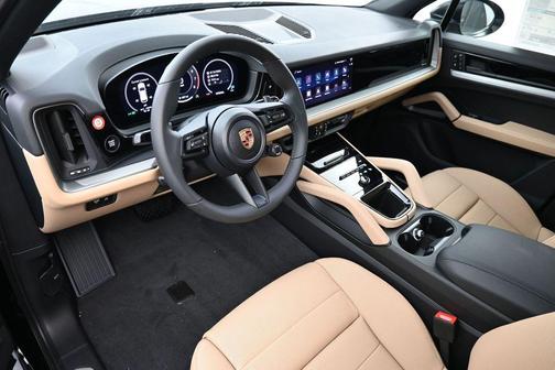 Black Metallic 2026 Porsche Cayenne Base
