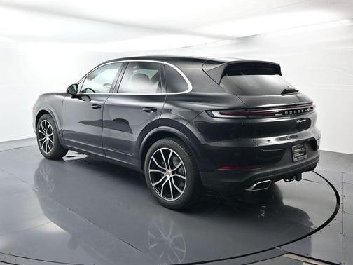 Black Metallic 2026 Porsche Cayenne Base