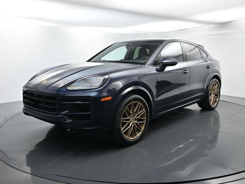 2024 Porsche Cayenne AWD