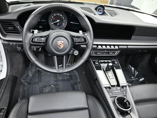 2024 Porsche 911 Carrera S