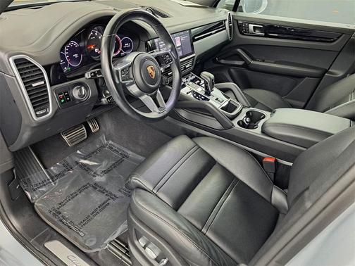 2019 Porsche Cayenne S