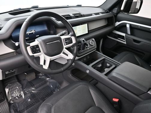 2023 Land Rover Defender 110 X-Dynamic SE
