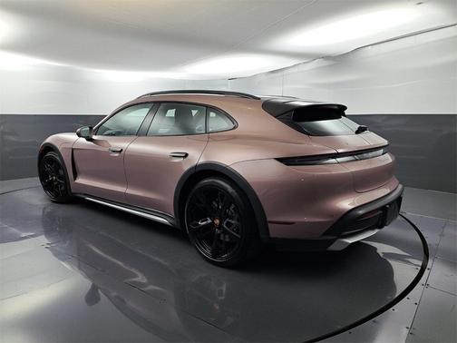 2023 Porsche Taycan Cross Turismo 4