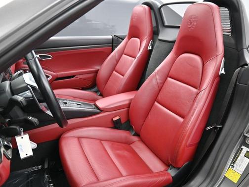 2021 Porsche 718 Boxster
