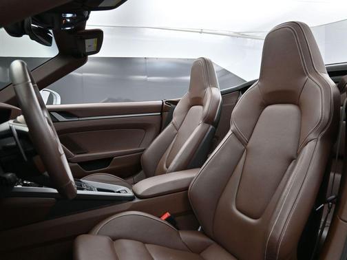 2022 Porsche 911 Carrera 4S