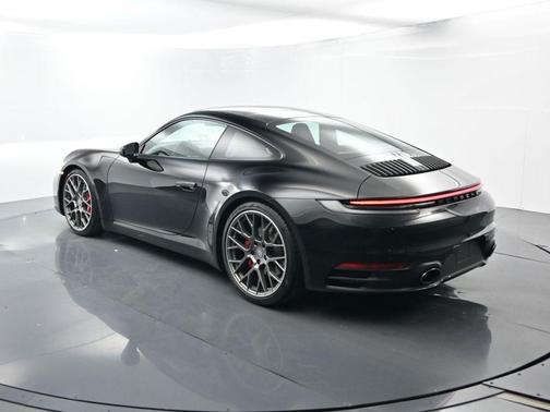 2020 Porsche 911 Carrera S