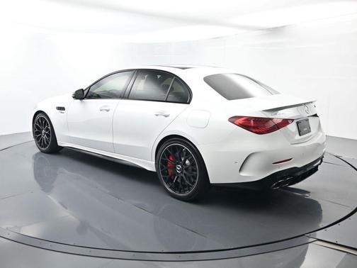 2025 Mercedes-Benz AMG C 63 S E Performance