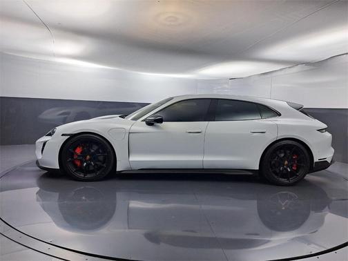 2024 Porsche Taycan Cross Turismo GTS