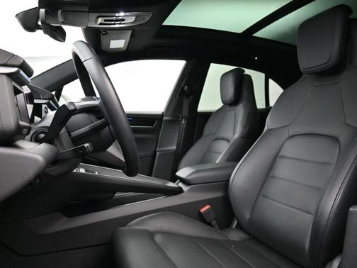 2024 Porsche Macan 4