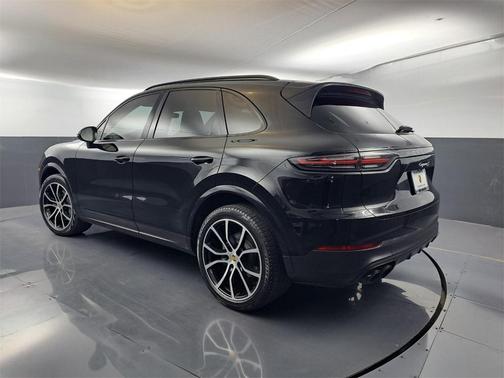 2019 Porsche Cayenne S