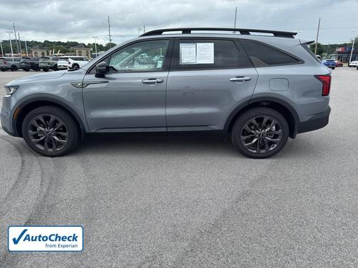 2022 Kia Sorento X-Line EX