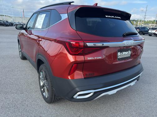 2023 Kia Seltos S