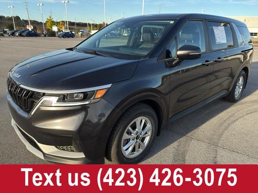 2023 Kia Carnival LX