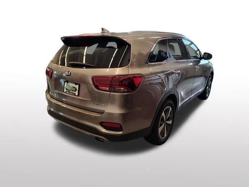 Titanium Silver 2019 Kia Sorento EX