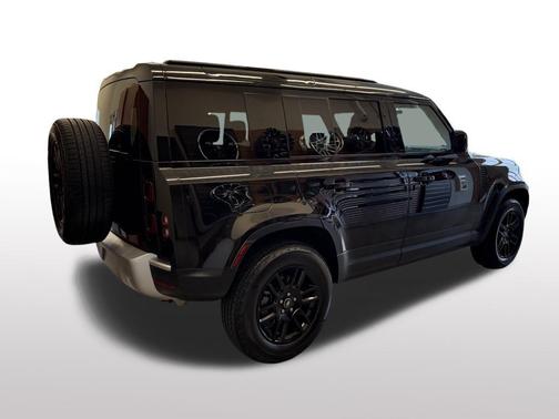 2025 Land Rover Defender 110 P300