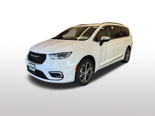 2026 Chrysler Pacifica L