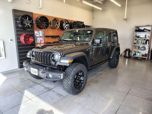 Granite Crystal Metallic Clearcoat 2026 Jeep Wrangler Willys