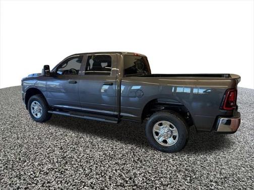 2025 RAM 2500 Tradesman Crew Cab 4x4 6'4' Box