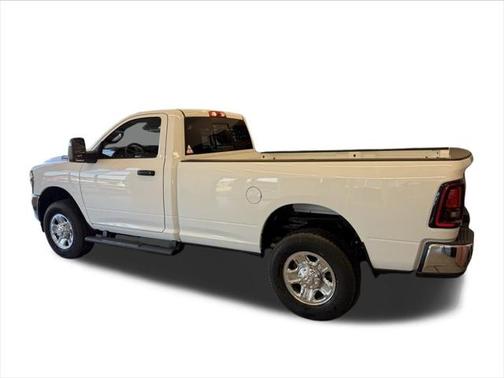 2025 RAM 2500 Tradesman Regular Cab 4x4 8' Box