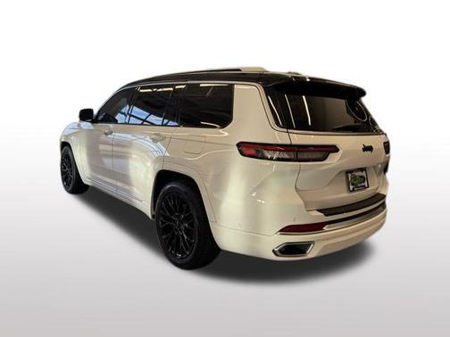 2022 Jeep Grand Cherokee L Summit Reserve