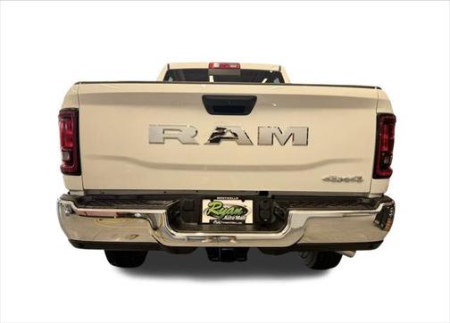 2025 RAM 2500 Tradesman Crew Cab 4x4 6'4' Box