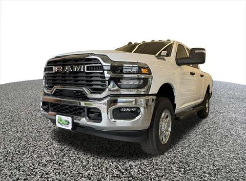2025 RAM 2500 Tradesman Crew Cab 4x4 6'4' Box
