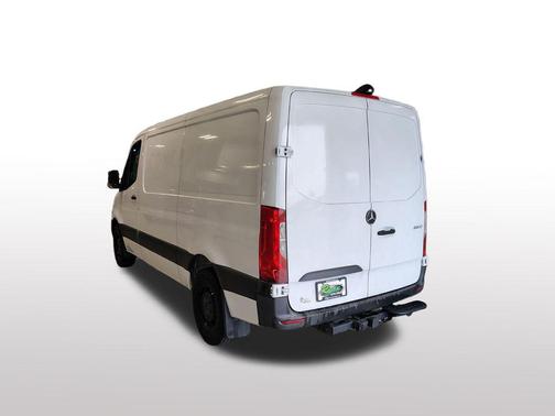 Arctic White 2020 Mercedes-Benz Sprinter 2500 Standard Roof