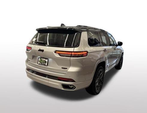 2025 Jeep Grand Cherokee L Summit