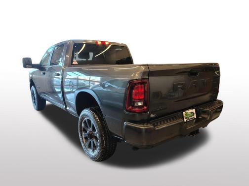 2026 RAM 2500 Big Horn Crew Cab 4x4 6'4' Box