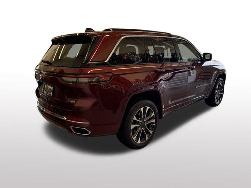2025 Jeep Grand Cherokee Overland