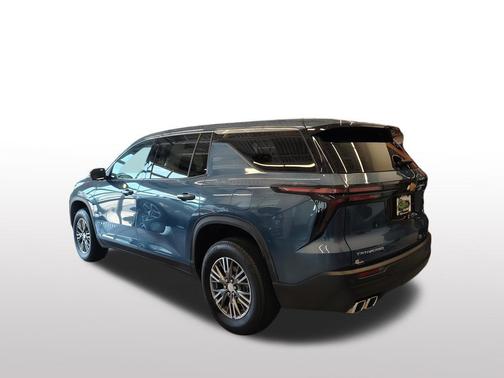 Lakeshore Blue Metallic 2024 Chevrolet Traverse LS