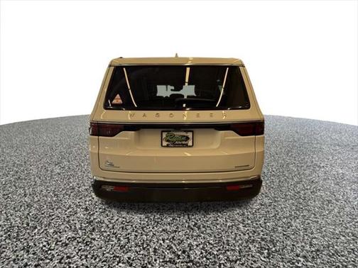 2022 Jeep Wagoneer Series III 4x4