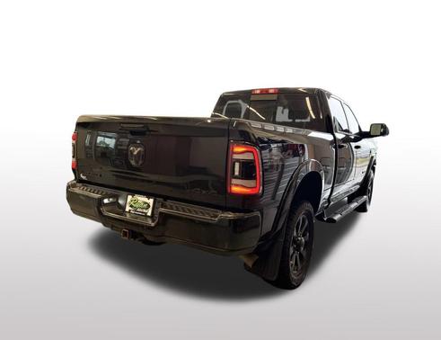 2020 RAM 2500 Laramie Crew Cab 4X4 6'4' Box
