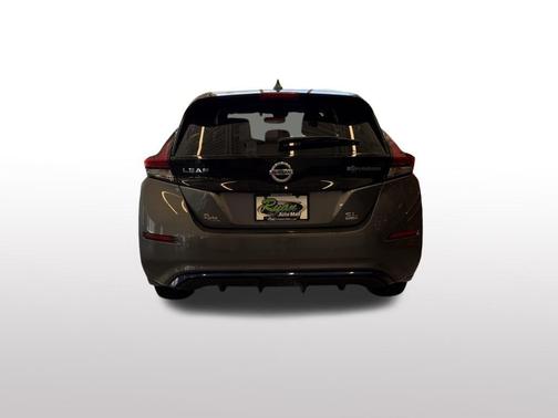 2021 Nissan Leaf SL PLUS 62 kWh