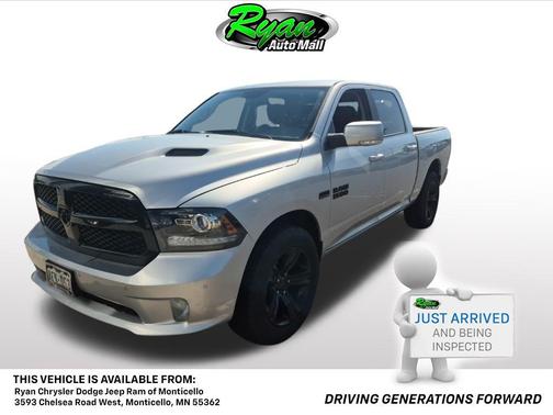 2017 RAM 1500 Night Crew Cab 4x4 5'7' Box