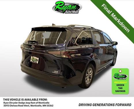 2024 Toyota Sienna XLE