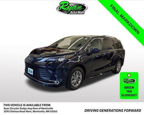 2024 Toyota Sienna XLE