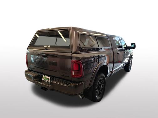 Granite Crystal Metallic Clearcoat 2025 RAM 3500 Limited Mega Cab 4x4 6'4' Box