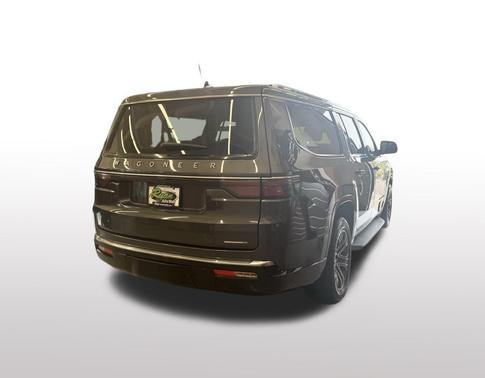 2024 Jeep Wagoneer L Series II 4x4