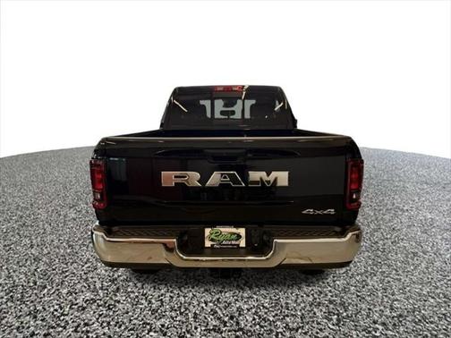 2025 RAM 2500 Tradesman Crew Cab 4x4 6'4' Box