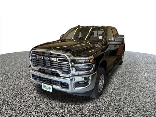 2025 RAM 2500 Tradesman Crew Cab 4x4 6'4' Box
