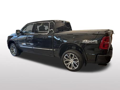 2025 RAM 1500 ST