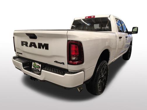 2026 RAM 2500 Big Horn Crew Cab 4x4 6'4' Box