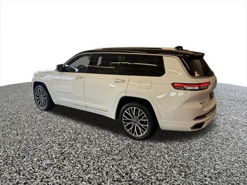 2021 Jeep Grand Cherokee L Summit Reserve