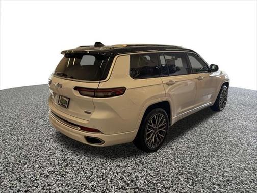 2021 Jeep Grand Cherokee L Summit Reserve