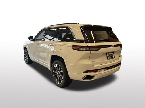 2025 Jeep Grand Cherokee Overland